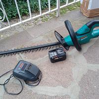 TAGLIA SIEPI A BATTERIA BOSCH  CON BATTERIA 4 Ah