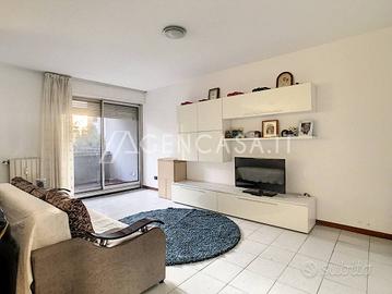 Appartamento di 130 m² con 3 locali e box auto a C