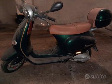 Piaggio Vespa ET4 125 - 2001 incidentata