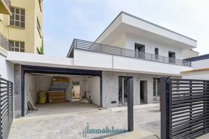 Villetta a schiera di 155 m² con 4 locali e box au