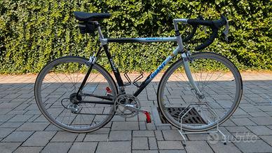 Giant Cadex CFR1 Bicicletta da corsa Campagnolo