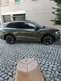 VW Tiguan 1.5 eTSI DSG R-Line Plus
