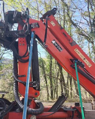 Gru caricatore Marchesi m 8000 rt