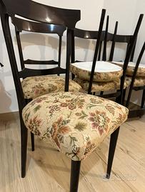 Sedie antiche imbottite