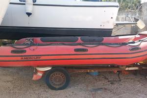 Gommone quicksilver di mt 4,39 con motore Mercury