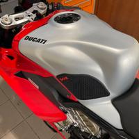 Copriserbatoio Panigale streetfighter V4