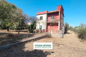 Via Cavaleri Magazzeni Villa 100Mq+1000Mq Di Terra