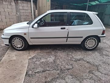 Clio  16v
