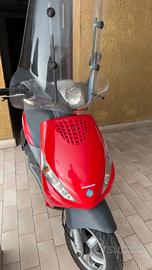 Piaggio Zip 50cc con motore 4 tempi