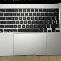 MacBook Air 15”- Chip M2 - 8GB di RAM - SSD 512GB