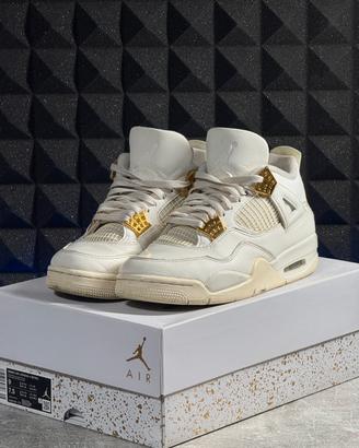 Jordan 4 Metallic Gold