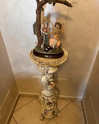 Piedistallo,colonna d’arredo,addobbo casa ,vaso