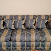 DIVANO TRE POSTI COLORE BLU E ORO