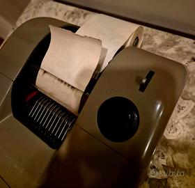 Calcolatore Olivetti vintage