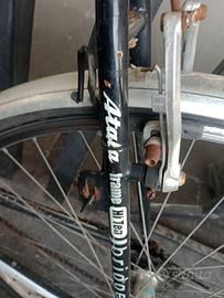 Bicicletta marchio Atala, telaio in acciaio Hi-Ten