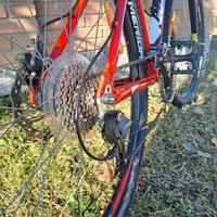 BICICLETTA COME NUOVA MERIDA