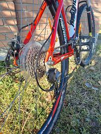 BICICLETTA COME NUOVA MERIDA