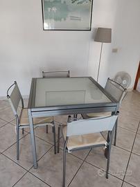 tavolo + 4 sedie