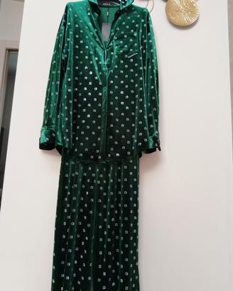 Coordinato con pantaloni.