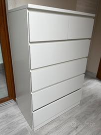 Mobile Ikea MALM