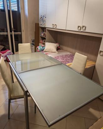 Tavolo in vetro temperato allungabile + 6 sedie