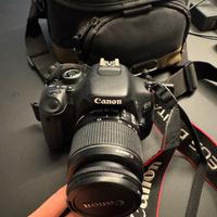 Fotocamera Canon Eos 600D obiettivi 18-55 e 55-250