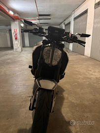 Ktm duke 390