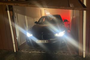 Macchina GT grand turismo sport 318d