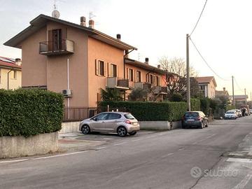 Villetta schiera a Seriate