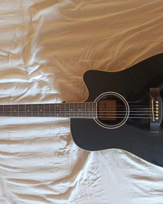 chitarra acustica 