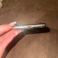 Iphone x funzionante con schermo da cambiare