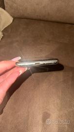 Iphone x funzionante con schermo da cambiare