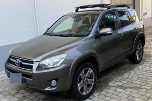 Toyota Rav4 crossover