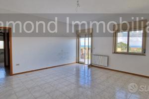 Appartamento 110mq con garage a Riposto