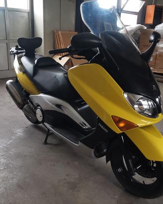 SCOOTER YAMAHA T-MAX 500