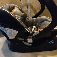 ovetto per bimbi con base per auto chicco 