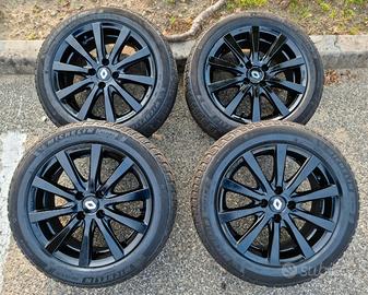 Gomme invernali e cerchi originali Renault Clio 4