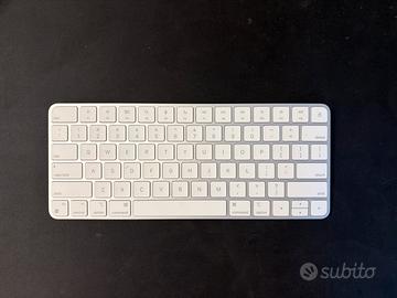 Apple Magic Keyboard QWERTY