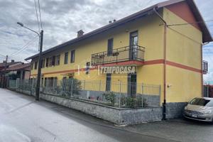 Trilocale con giardino