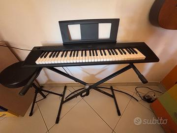 Tastiera Yamaha Piaggero NP-12 61 tasti