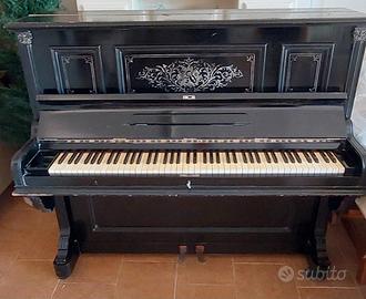 Pianoforte a muro fine 1800