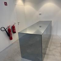 Banco reception vetro temperato fumé