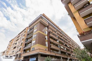2 LOCALI A ROMA