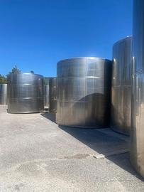 Cisterne silos acciaio inox da 300/500 qli x olio