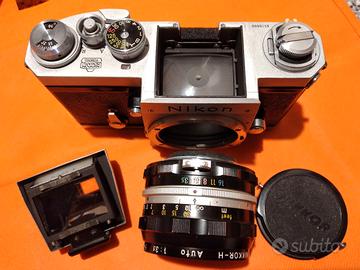 NIKON F Reflex Nippon Kogagu 1965 Tokio