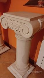 Colonne in pietra leccese