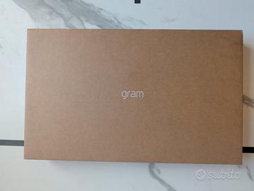 LG Gram Notebok PC - Intel Ultra 5, 16GB/512GB 