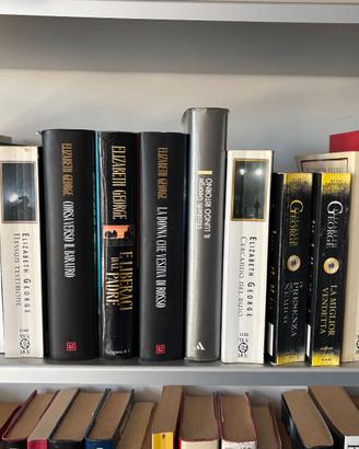Libri di Elizabeth George.