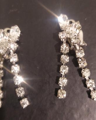 Luminosissimi orecchini pendenti vintage 