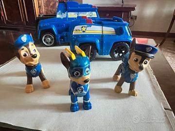 Zainetto + 3 personaggi + 2 veicoli